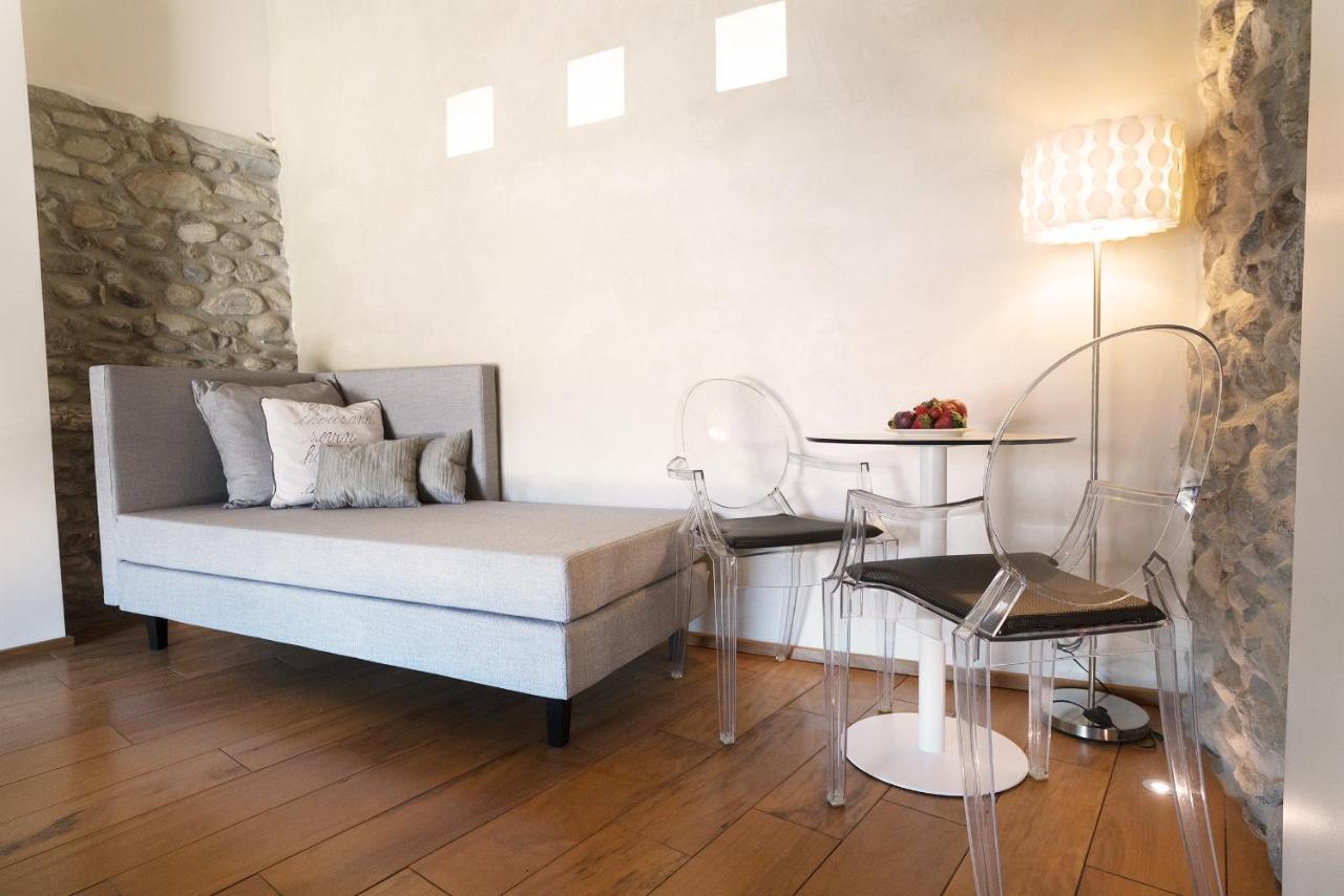 Il Borgo - 1711 Luxury Guest House Arlate ภายนอก รูปภาพ